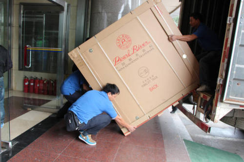 虎门镇钢琴贵重工艺品无忧运